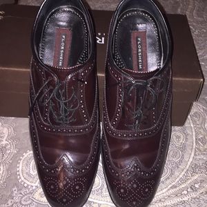 Men’s Florsheim Wing Tip Oxford shoes